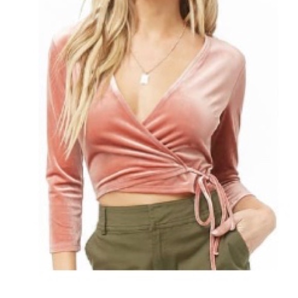 Pink tie up crop top - Picture 3 of 3